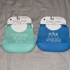 2 Tunno Tots Christmas themed bibs